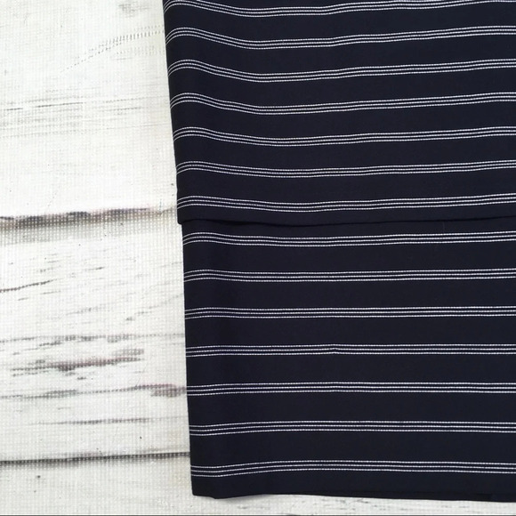 Escada Skirt Pencil Straight Blue White Stripe Layers Wool 40 Size Medium - Picture 8 of 13